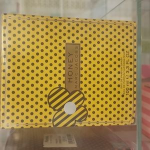 Honey Marc Jacob